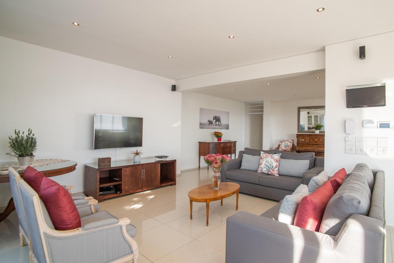 Funkey Villas Cape Town Exterior photo